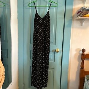 Adorable black and white polka dot Old Navy maxi dress